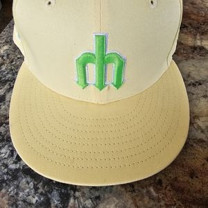 Seattle mariners 59fifty fitted hat size 7 3/8